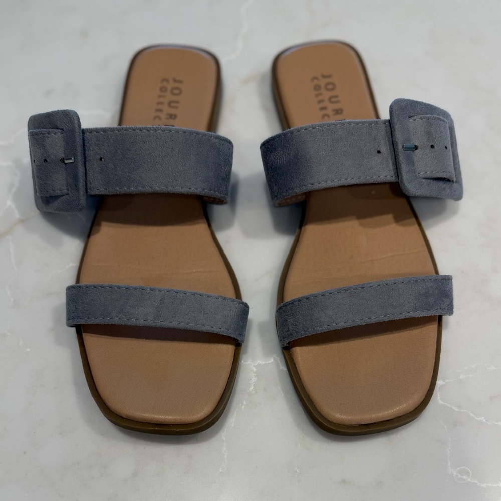 🩶 Gray faux Suede Sz 6.5 Journee Collection Kerris Buckle Sandals CUSHIONED EUC